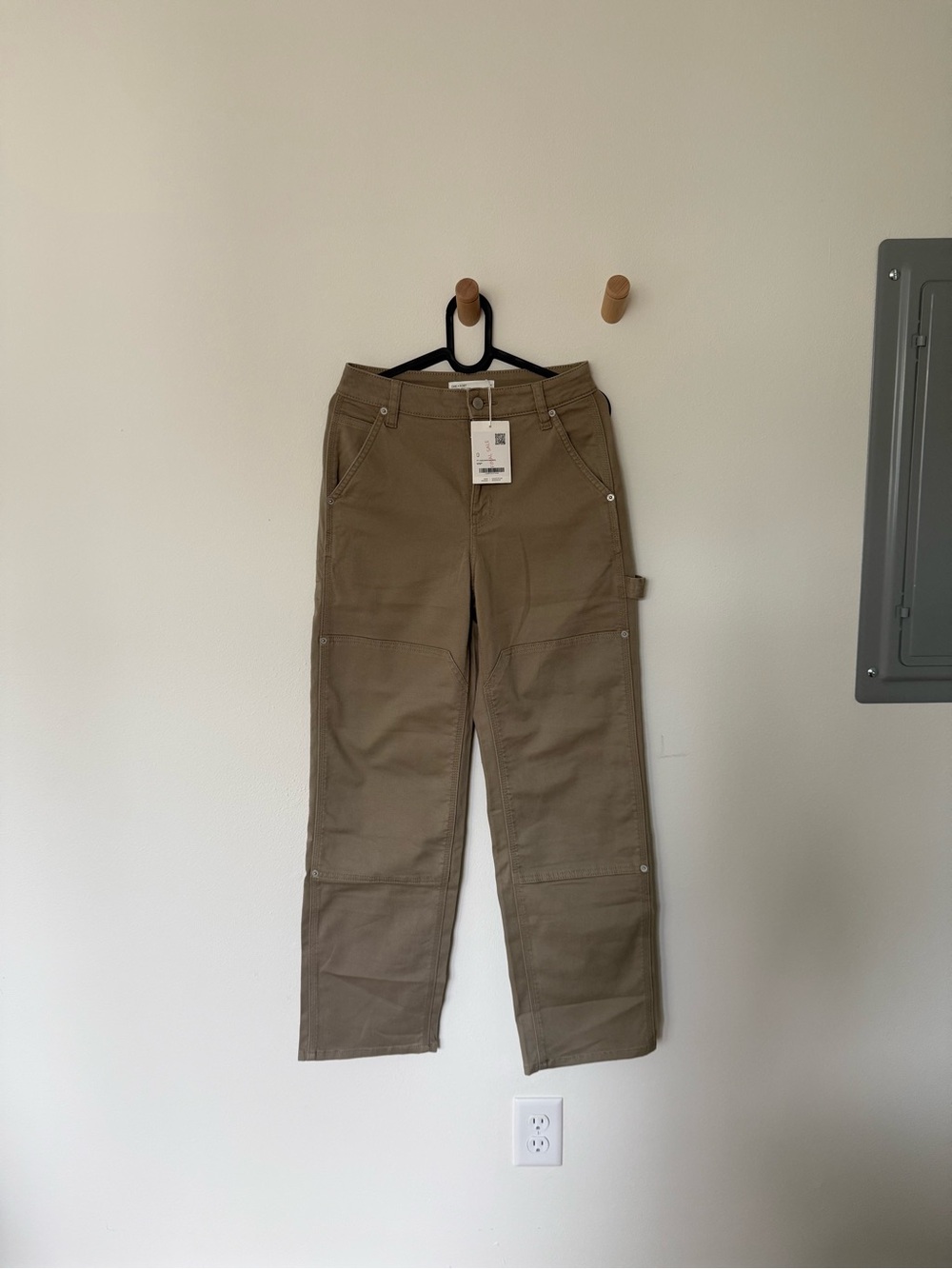 OAK + FORT Straight-Leg Utility Pants in Olive Brown